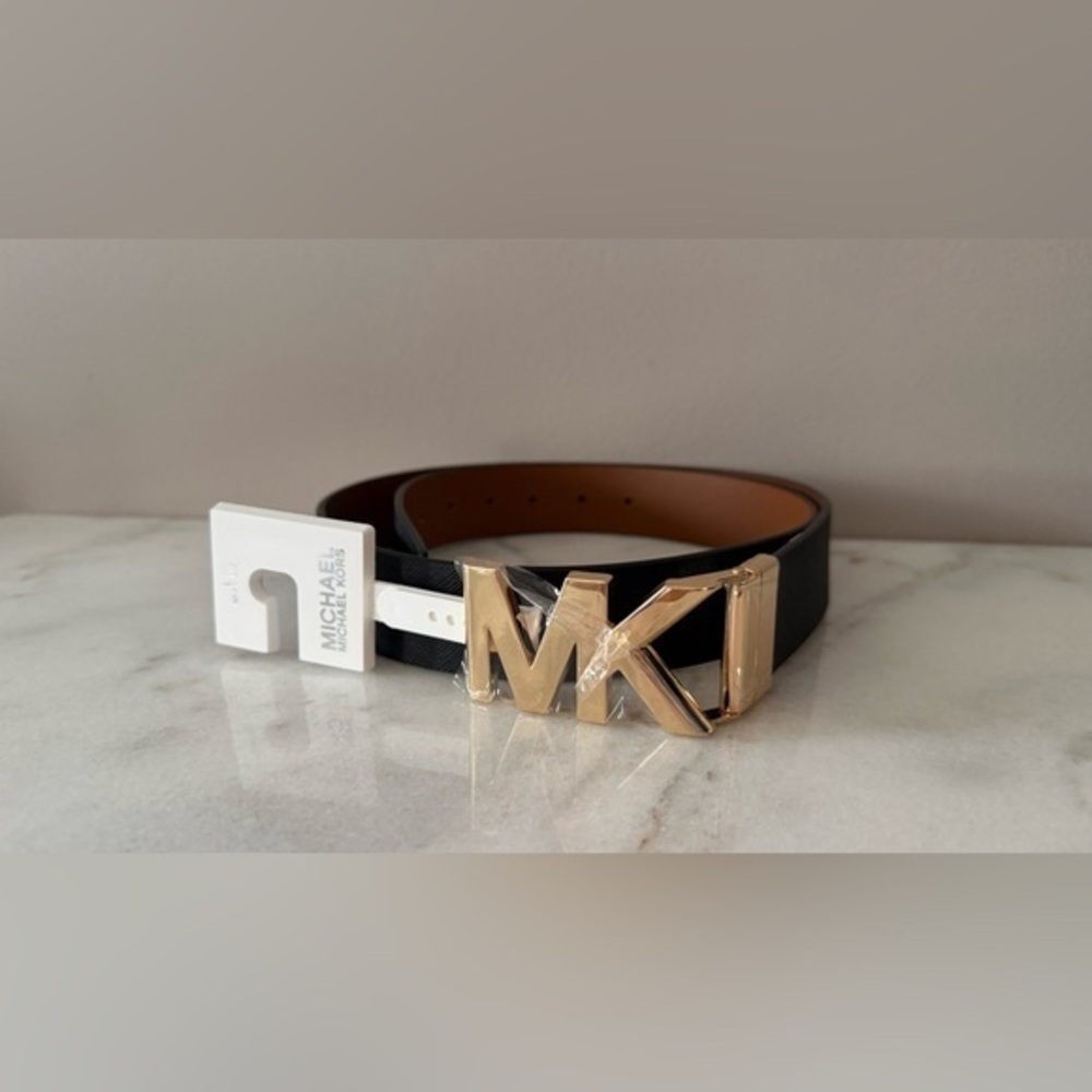 $68 Michael Kors Men's Belt with Gold MK Buckle genuine leather xl